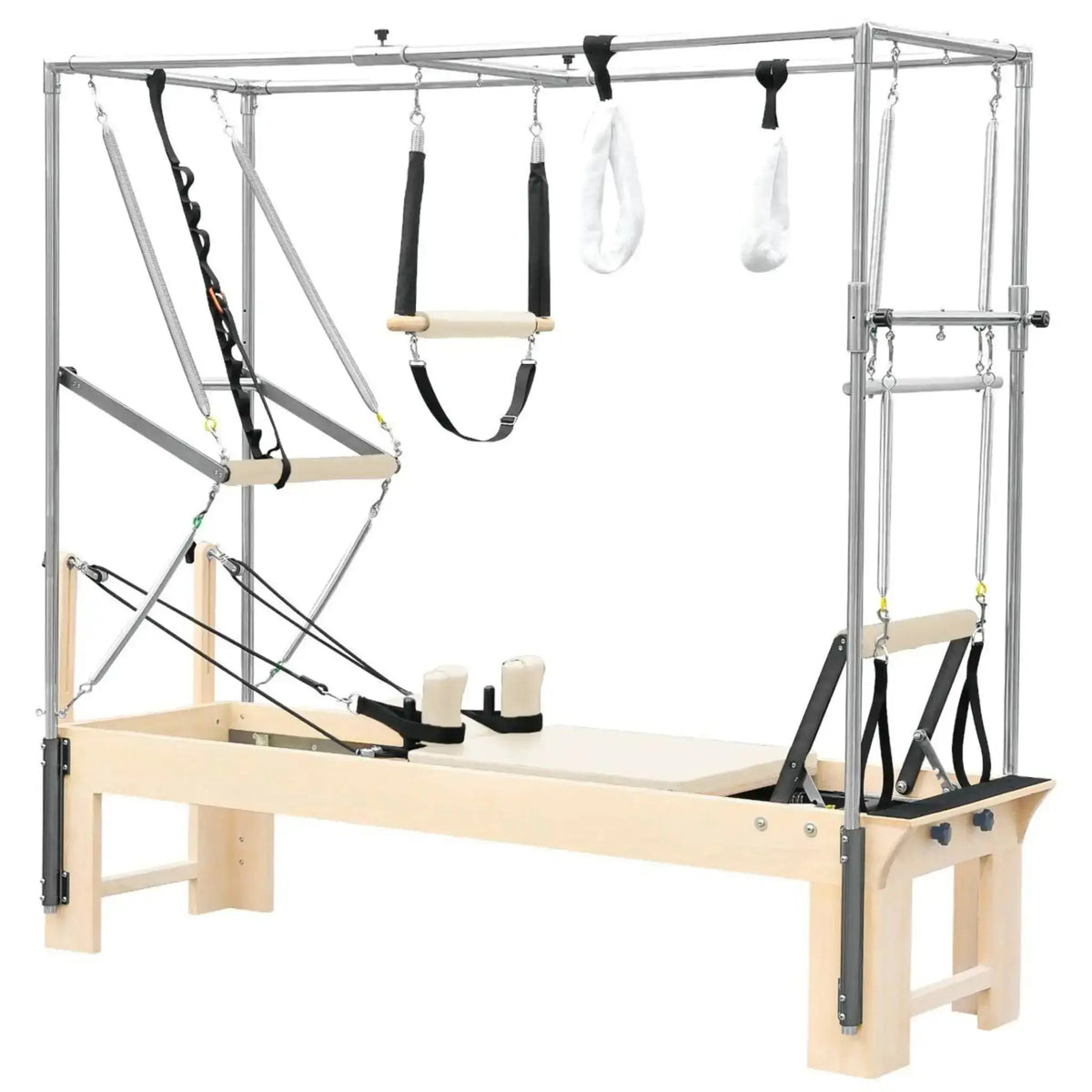 Elina Pilates Cadillac Reformer aus Rock-Ahorn – Schrägansicht mit Trapezrahmen und Polstern in Elfenbein