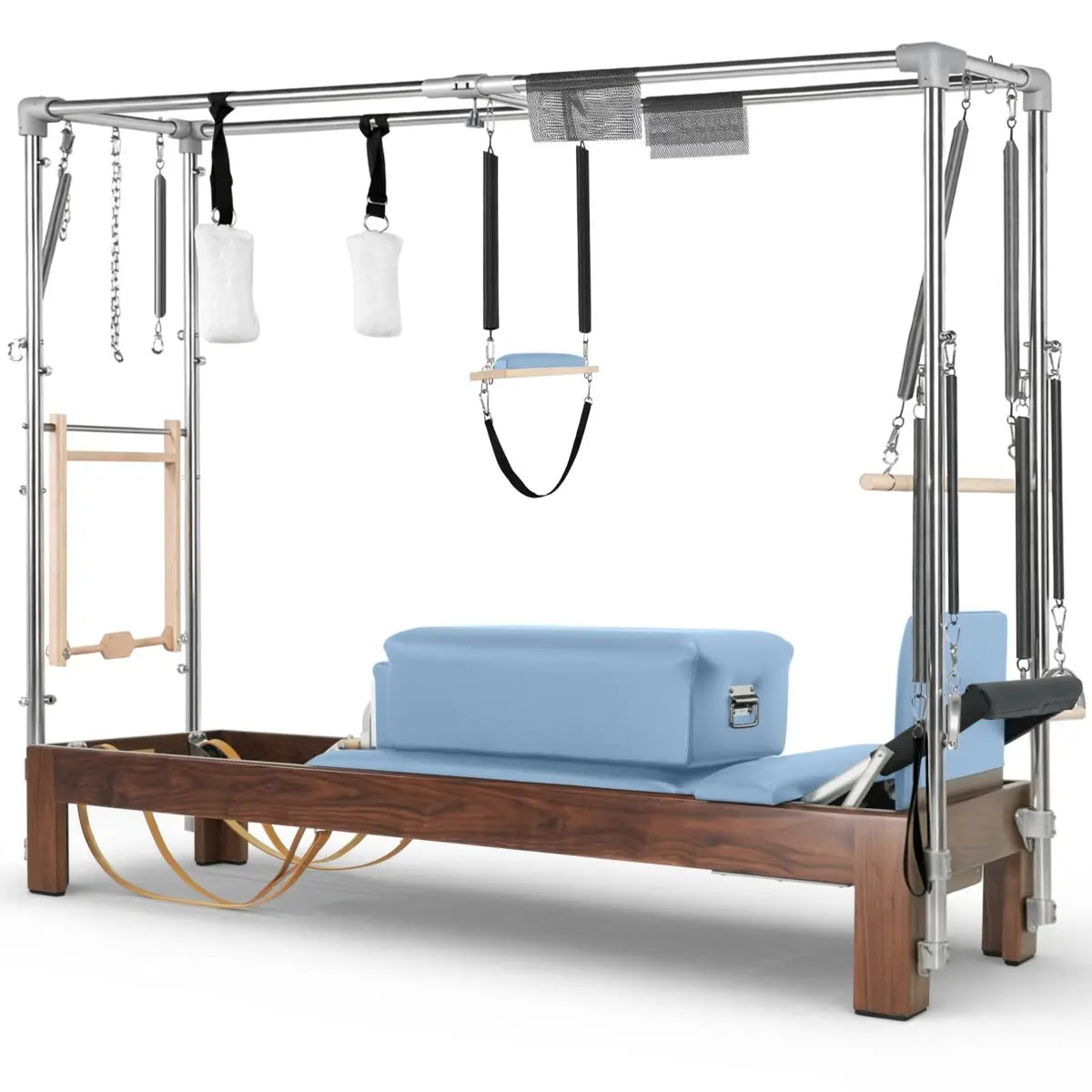Elina Pilates Cadillac Reformer aus Walnussholz – Schrägansicht mit Stahlrahmen und Polstern in Ozeanblau