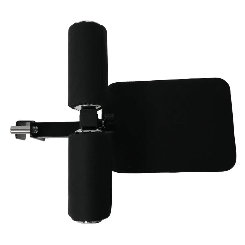 Force USA Lateral Row Seat angebracht an einem G12 All-In-One Trainer für Ruderübungen.