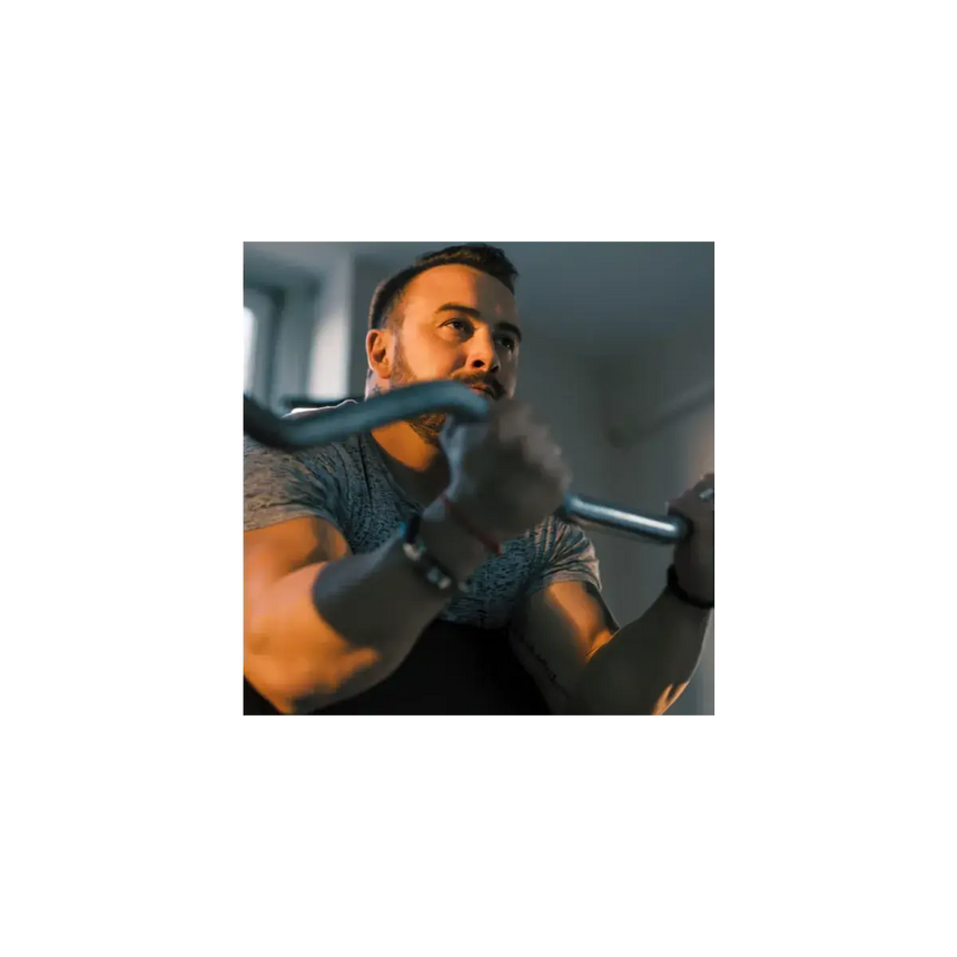 Force USA Olympic Z-Bar – chrome-plated curl bar with 50mm mount and non-slip grip texture.