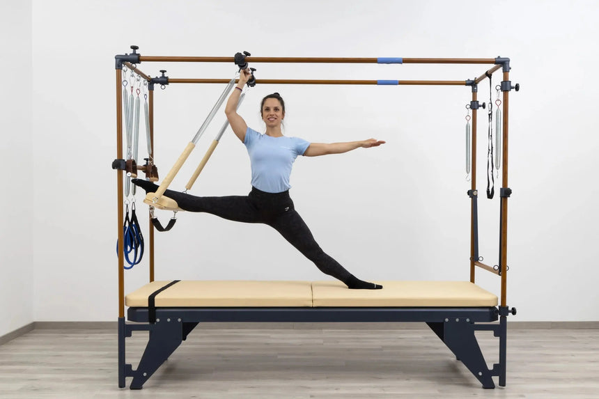 Side view of the HEGREN Cadillac Trapeze TALMA TRC showcasing its steel frame and beige upholstery.