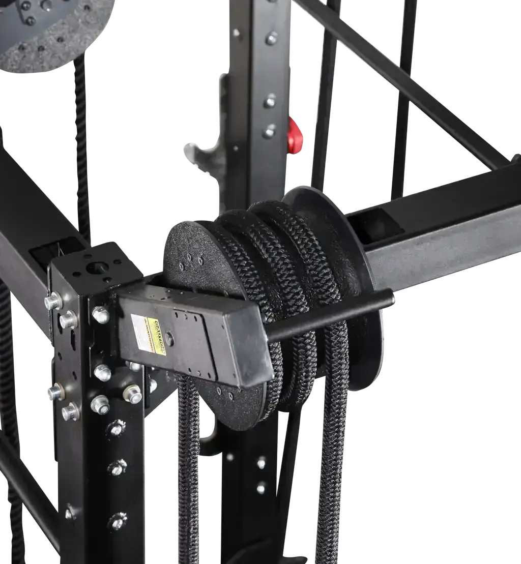 Ropeflex RX2100 Endlosseil-Trainer für Wand und Rack – Detail der Seilrolle und Widerstandseinheit am Rahmen