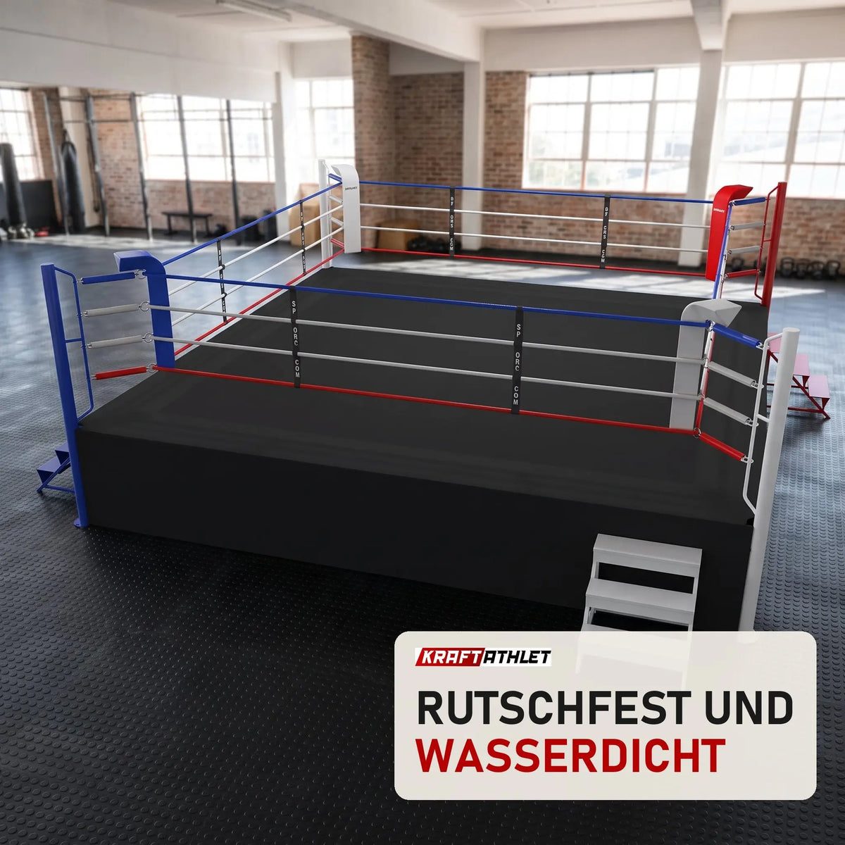 SportCom Ringplane für Wettkampf-Boxringe in einem hellen Home-Gym