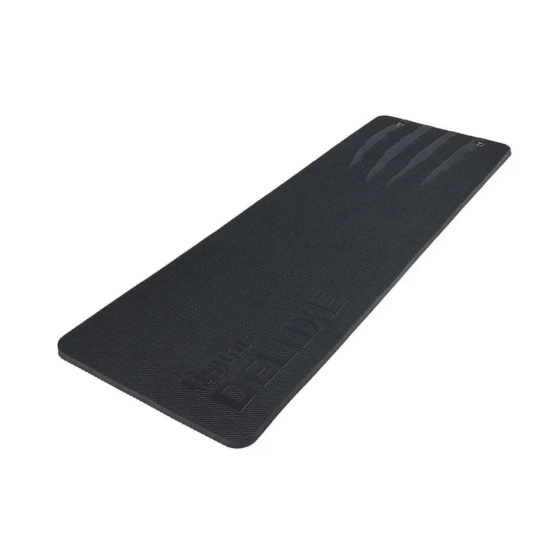 tiguar Deluxe Matte in Graphit, flach ausgerollt in Schrägansicht auf weißem Hintergrund