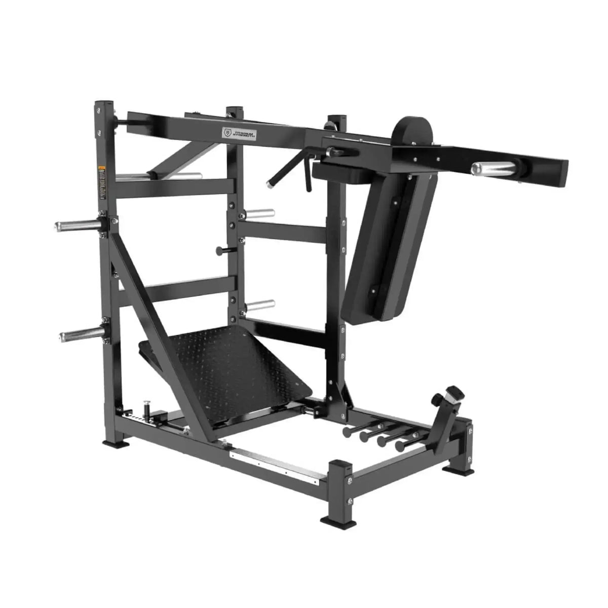 Titanium Strength Black Series Pendulum Hack Squat in Schwarz, Schrägansicht von links mit Schulterpolstern