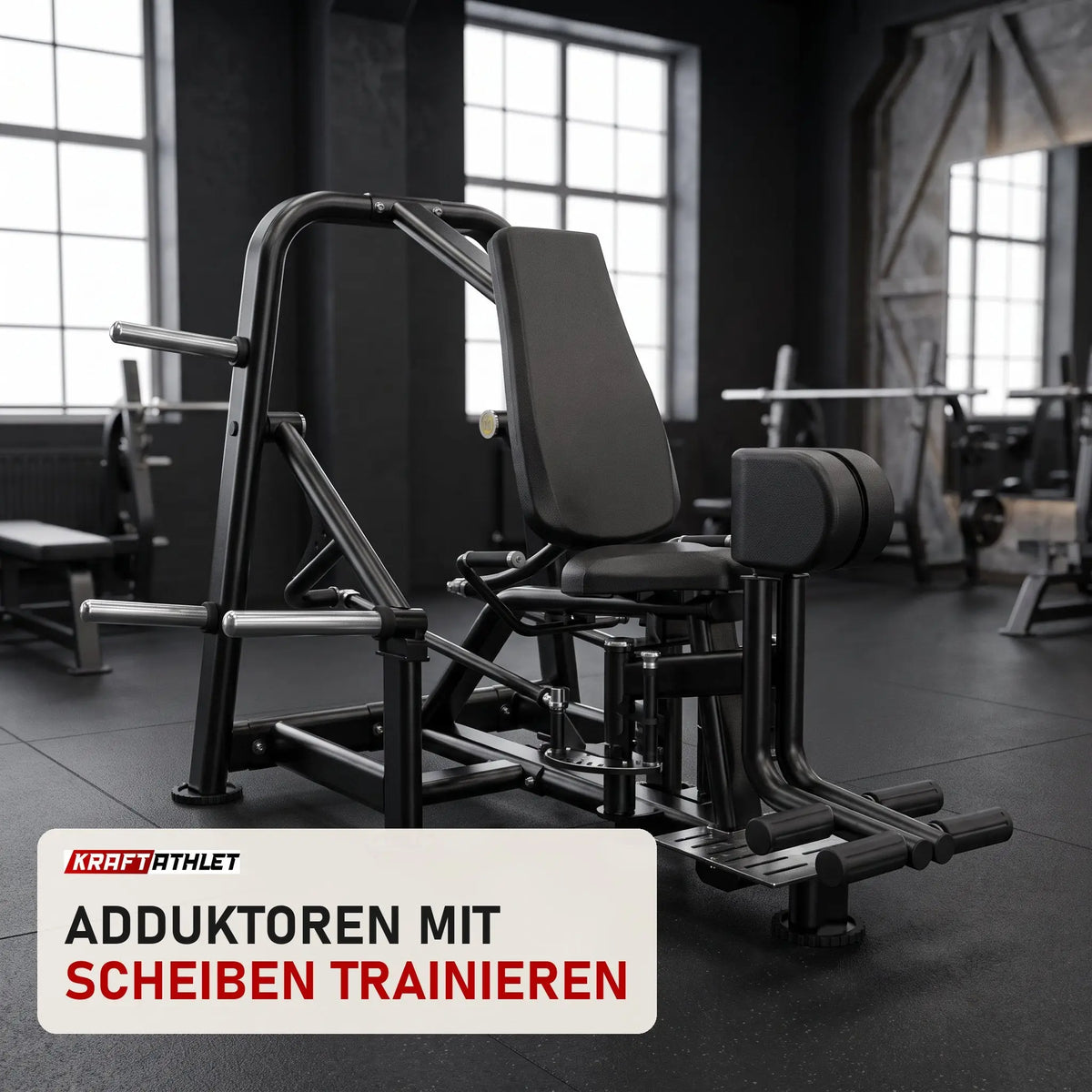Titanium Strength Genesis Series Adduktorenhebel in einem fertig eingerichteten Studio mit dunklen Wänden und Gummiboden