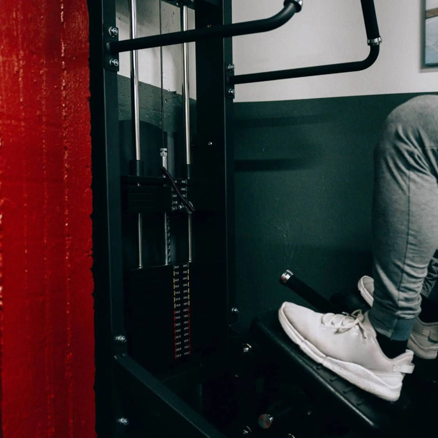 Titanium Strength | EL-S36 | Selectorized Hip Thrust Elite Series Titanium Strength