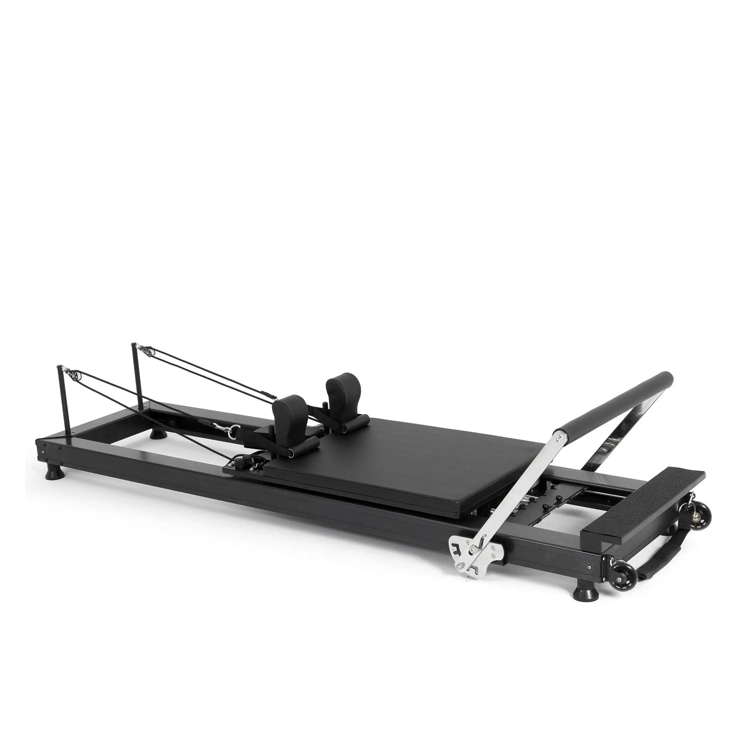 Elina Pilates HL1 Reformer aus eloxiertem Aluminium, Schrägansicht