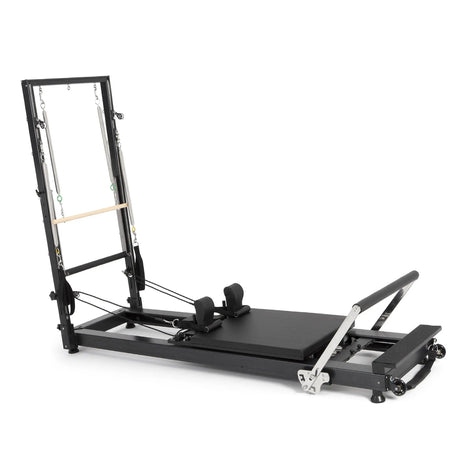 Elina Pilates HL1 Reformer mit Tower aus eloxiertem Aluminium, Schrägansicht