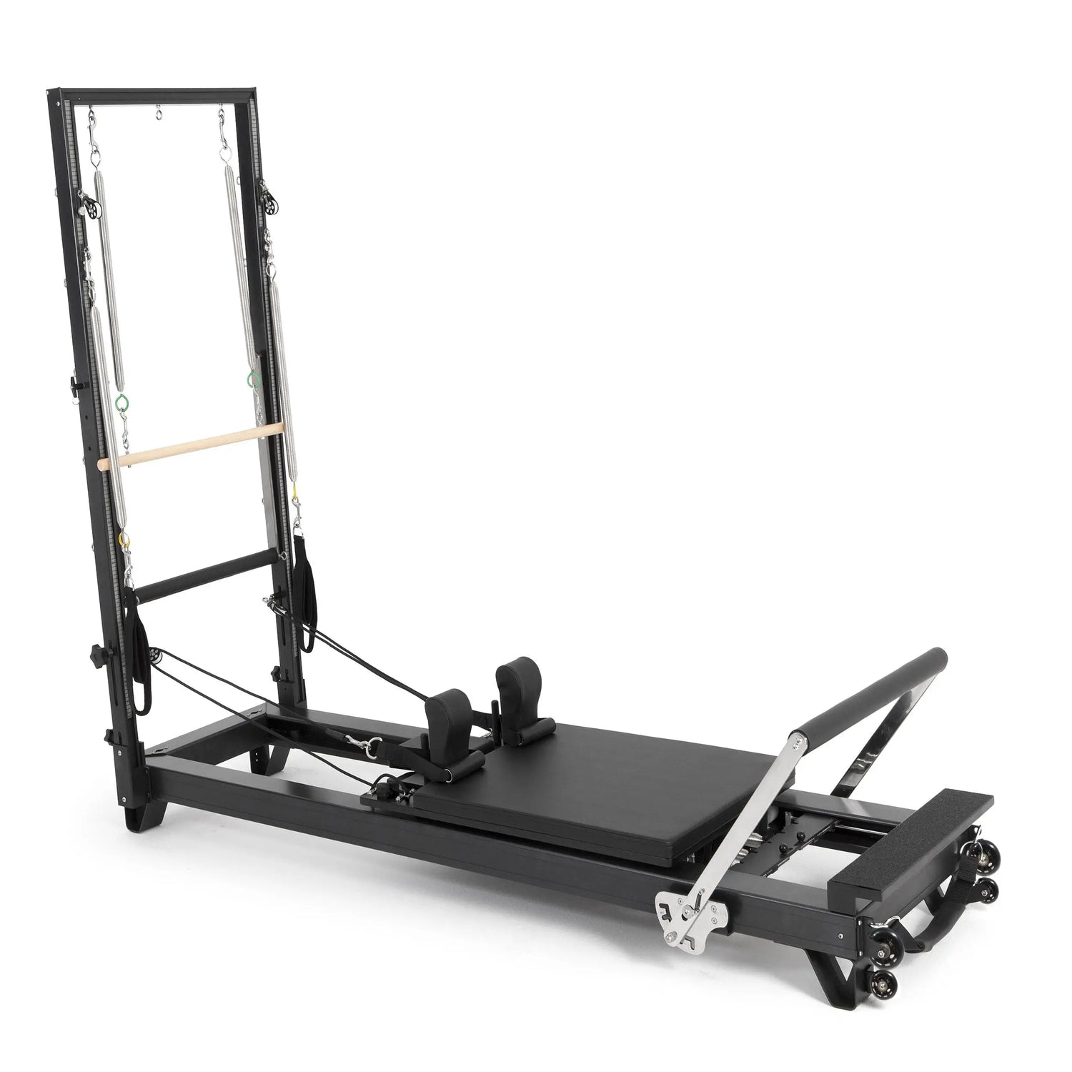 Elina Pilates HL2 Reformer mit Tower aus eloxiertem Aluminium, Schrägansicht