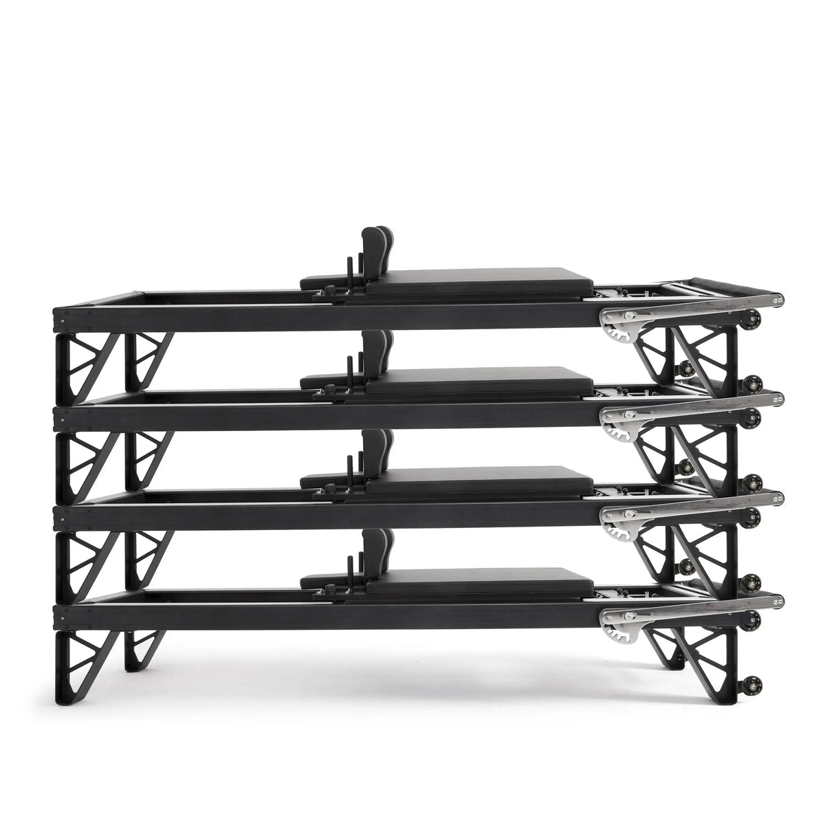 Elina Pilates HL4 Reformer aus eloxiertem Aluminium, Vorderansicht