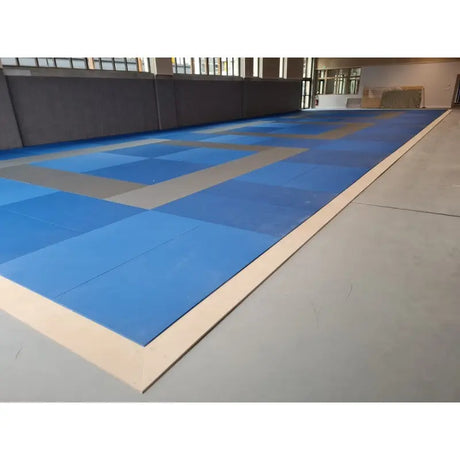Judo-Tatami – Reisstroh 1x1 m – 4 cm – glatte Unterseite SportCom Tatami