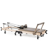 Klappbarer Pilates Reformer in Mokka, Seitenansicht