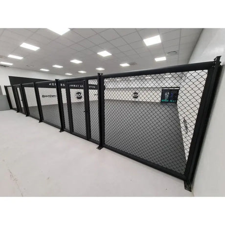 MMA-Paneele mit Tür – 4 Polster SportCom MMA-Käfig