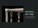 Body & Exercise Cadillac Classic aus Buchenholz, Detail der Karabiner an der Querstange des Rahmens