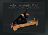 Body & Exercise Reformer Studio P001 aus Buchenholz, Titel-Grafik mit Übung auf dem Reformer