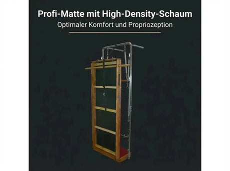 Body & Exercise Wallunit mit Profi-Matte auf dunkler Grafik zur Matte mit High-Density-Schaum