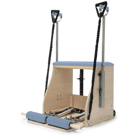 Elina Pilates Combo Chair Elite mit Polster in Meerblau, Schrägansicht mit Gummizug-Griffen