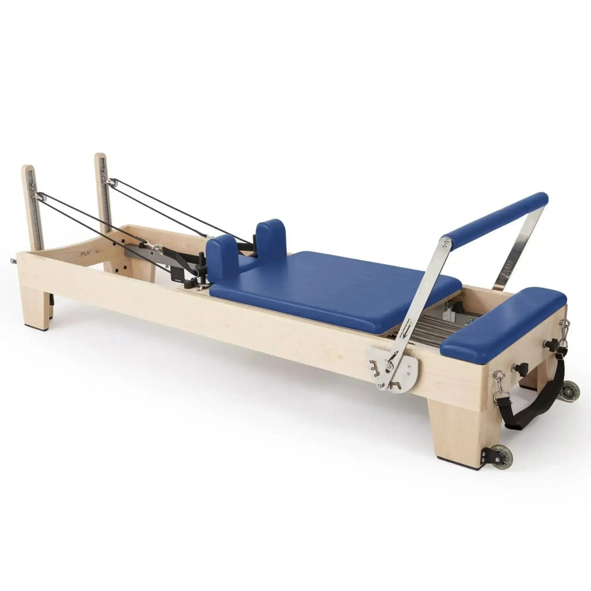 Elina Pilates Elite Reformer mit Polster in Blau, Schrägansicht