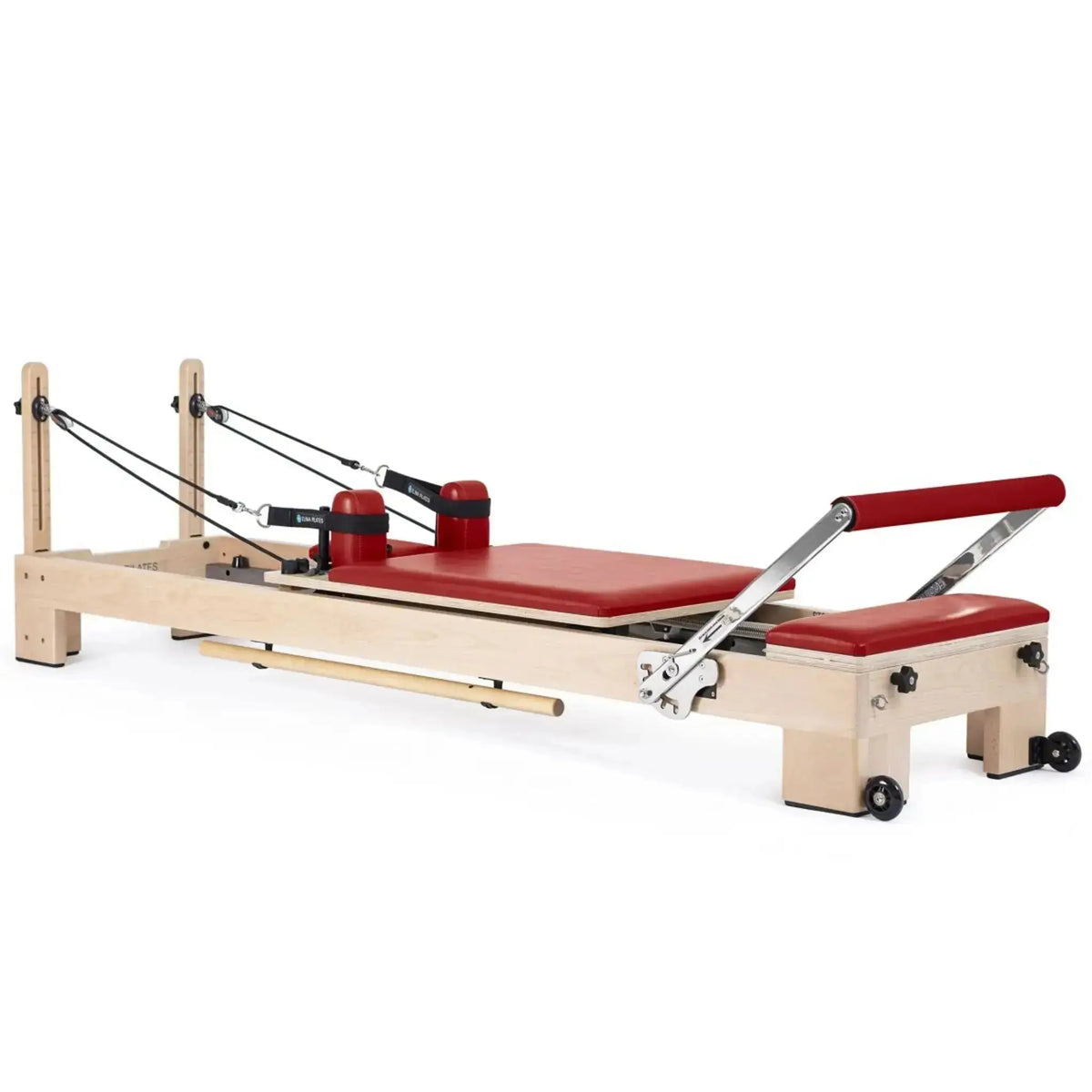 Elina Pilates Lignum Reformer mit Polster in Rot, Schrägansicht