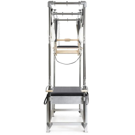 Elina Pilates Classic Cadillac aus Aluminium – schmale Stirnansicht mit Trapezrahmen