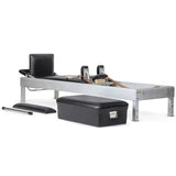Elina Pilates Classic Reformer aus Aluminium, mit Sitzbox, Sprungbrett und Zubehör