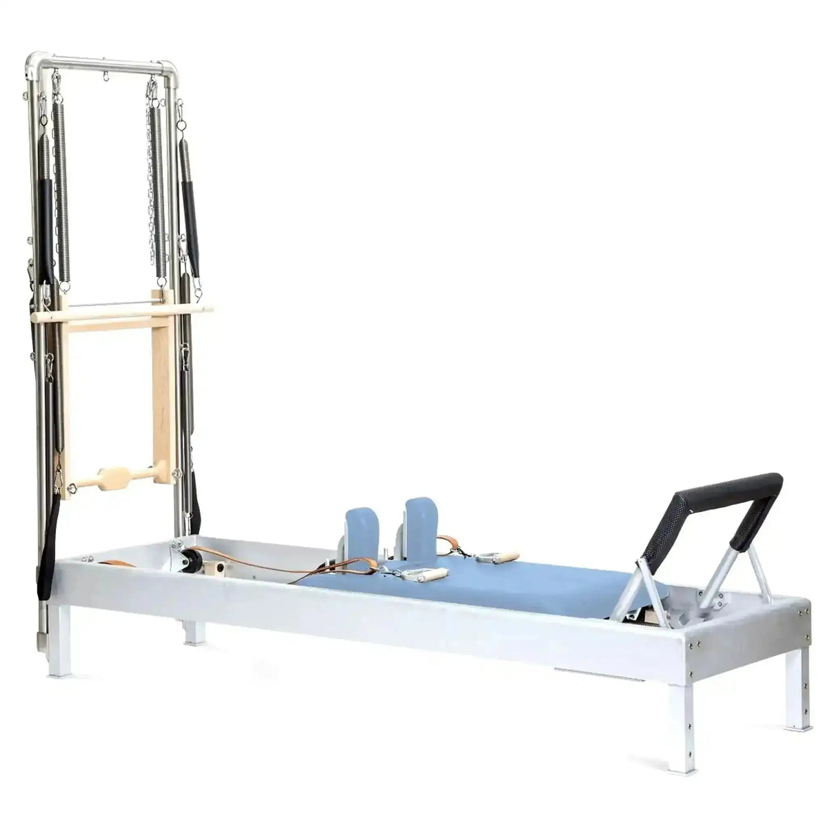 Elina Pilates Classic Reformer mit Tower aus Aluminium – Seitenansicht mit Polstern in Ozeanblau, freigestellt vor weißem Hintergrund