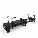 Elina Pilates Corextreme Reformer aus Aluminium, erhöhte Schrägansicht auf Schlitten und Plattformen
