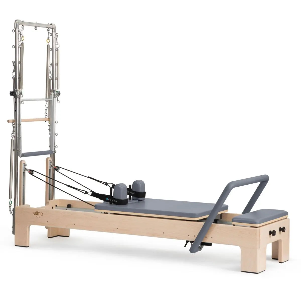 Elina Pilates Elite Advanced Reformer mit Tower mit grauem Schlitten und Tower, Schrägansicht