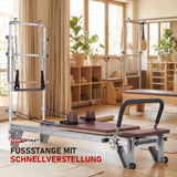 Elina Pilates Mentor Reformer mit Tower aus Aluminium in einem hellen Pilates-Studio mit Holz und Leinen