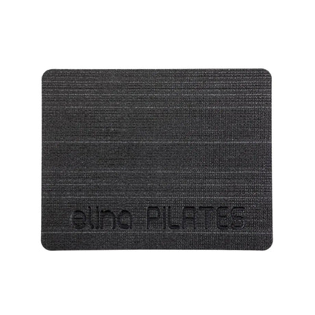 Elina Pilates Non Slip Protector rutschfeste Auflage in der Draufsicht, dunkelgraue strukturierte Oberfläche mit Logo