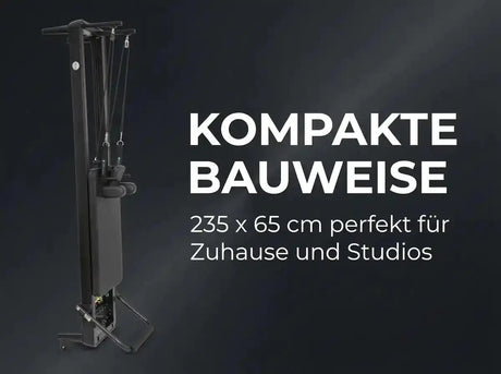 Elina Pilates Nubium Black Edition Reformer aus schwarzem Aluminium hochkant, Hinweis auf kompakte Bauweise 235 × 65 cm