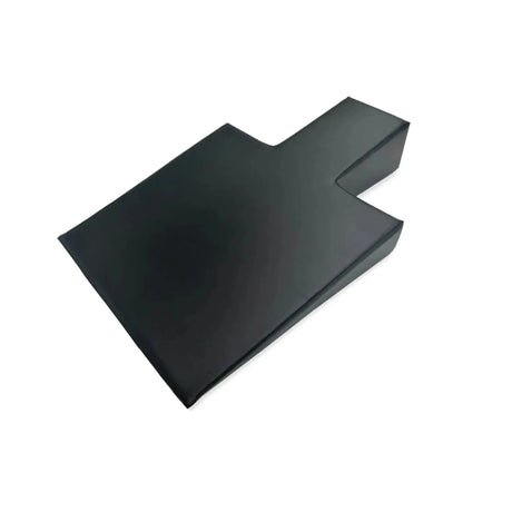 Elina Pilates Postural Wedge Lagerungskeil in Schrägansicht mit Aussparung, Farbe Schwarz