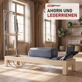 Elina Pilates Reformer Klassisch Naturholz mit Tower in einem hellen Pilates-Studio mit Holz und Leinen