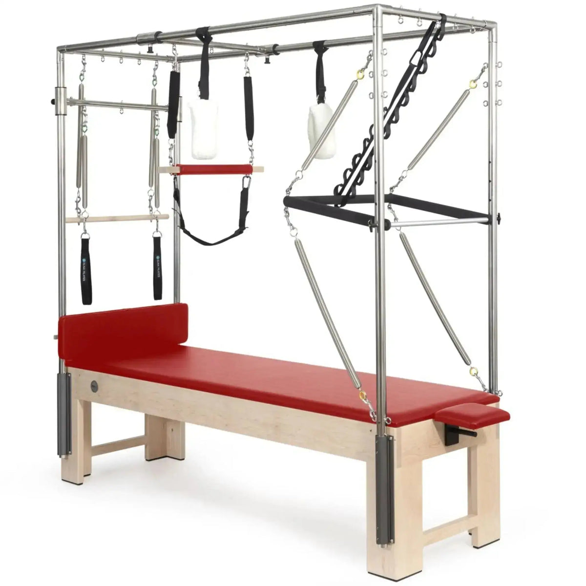 Elina Pilates Wooden Cadillac aus Rock-Ahorn mit Polstern in Rot, Schrägansicht mit Rahmen