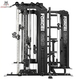 Force USA G20 V2 Pro All-In-One Trainer mit Lat Row Station, Schrägansicht mit Kabelzug und Lat-Station