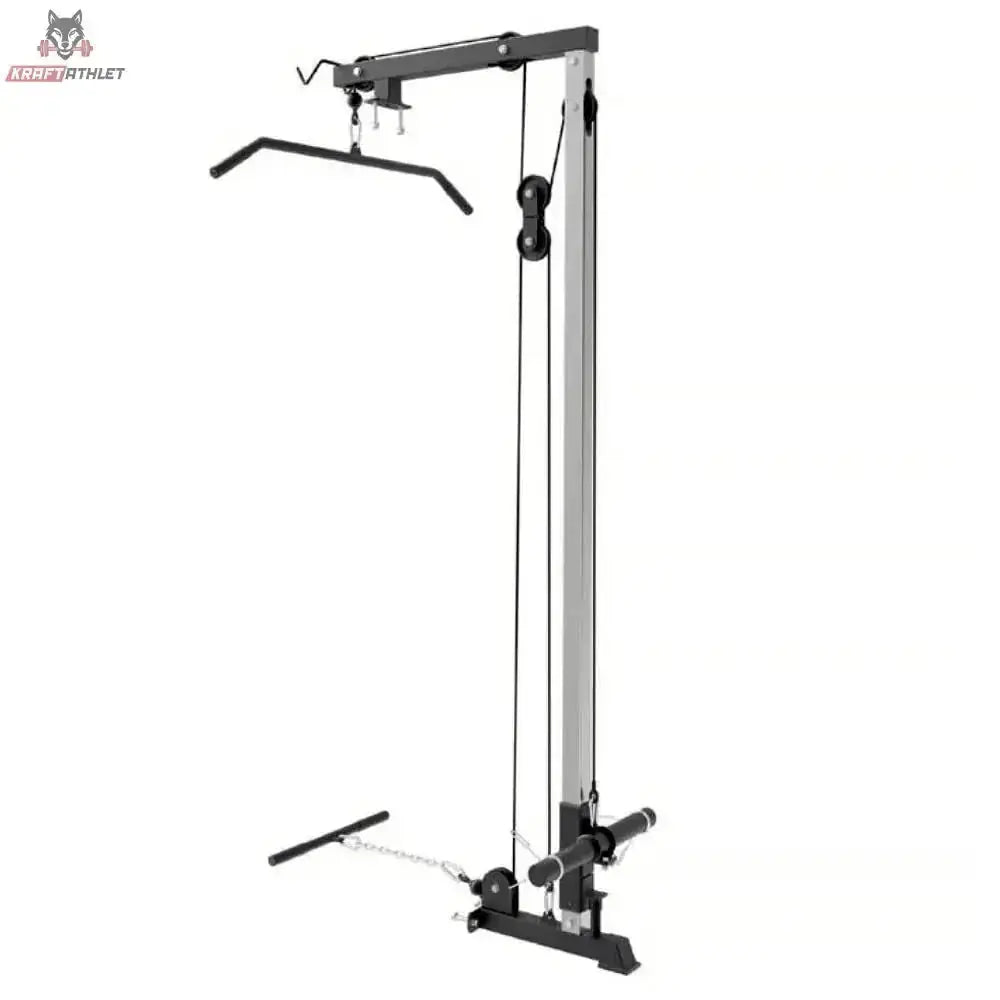 Force USA PT V2 Lat Attachment, Gesamtansicht des Seilzugturms mit Latzugstange und Rudergriff