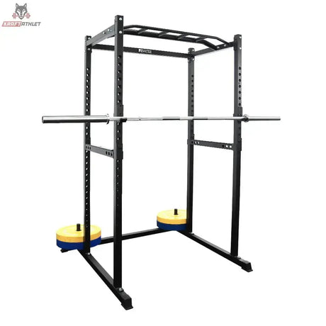Force USA PT V2 Power Cage mit Langhantel in den Ablagen, Seitenansicht