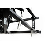 Force USA Ultimate V2 Leg Press & Hack Squat: Detail des Rahmens mit Führungsschienen und Logo