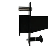 Force USA Lateral Row Seat angebracht an einem G12 All-In-One Trainer für Ruderübungen.