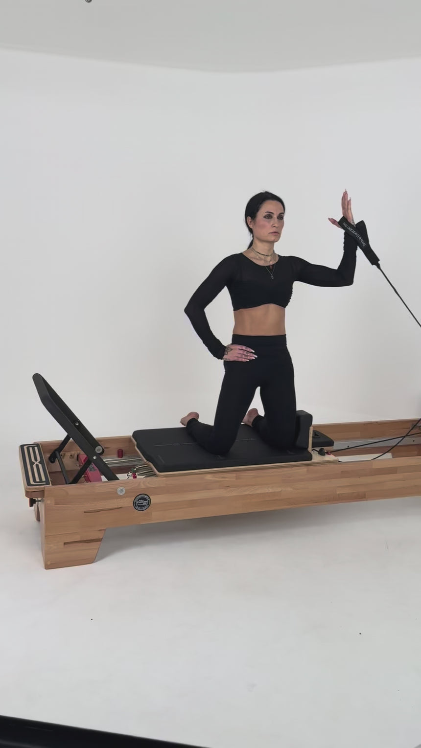 Professioneller Pilates Reformer Studio – Body & Exercise Studio Reformer (Italienische Fertigung, Anpassbar, Tower-kompatibel)