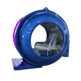 ProReset Anatolia Hyperbarkammer – Schrägansicht in Blau mit violetter Beleuchtung und Sitz