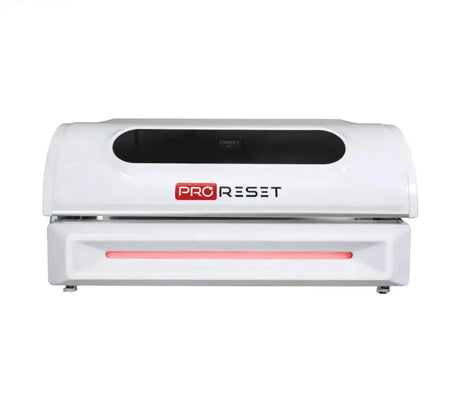ProReset NovaLight Rotlichtbett – Frontansicht in Weiß geschlossen