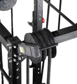 Ropeflex RX2100 Endlosseil-Trainer für Wand und Rack – Detail der Seilrolle und Widerstandseinheit am Rahmen