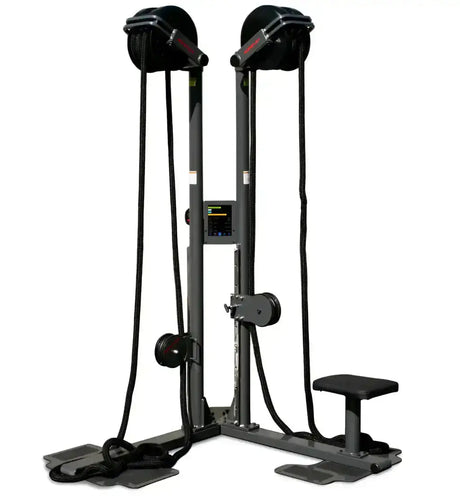 Ropeflex RX2500D Doppelstation, Schrägansicht mit zwei Seilrollen, Sitzbank und Seilen auf Weiß