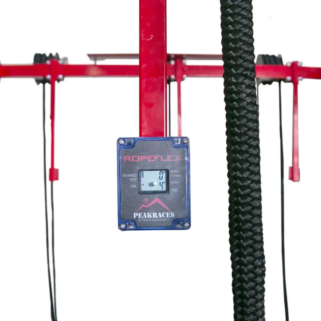 Ropeflex RX8100 Spartan Rig, Nahaufnahme der Anzeige und des dicken Trainingsseils