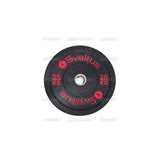 SportCom Bumper Plate von Sveltus 25 kg, schwarze Scheibe mit roter Beschriftung in der Draufsicht