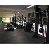 SportCom Durasound Akustikplatten als Boden im Freihantelbereich mit Racks und Hantelscheiben