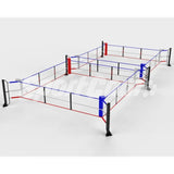 SportCom Ecofix Doppel-Boxring Bodenmontage – Größe 6 x 12 m, Schrägansicht mit roten und blauen Seilen