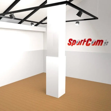 SportCom Flexi-Post Säulenpolster von Dollamur in Weiß an einer großen Säule bis 80 × 80 cm, Visualisierung